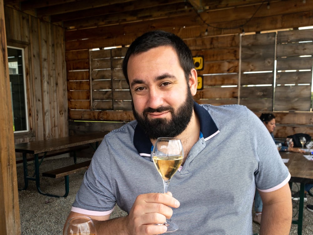 Max sampling wine